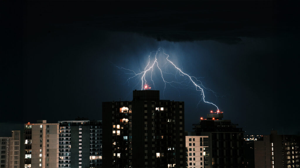 Apagones en temporada de lluvia