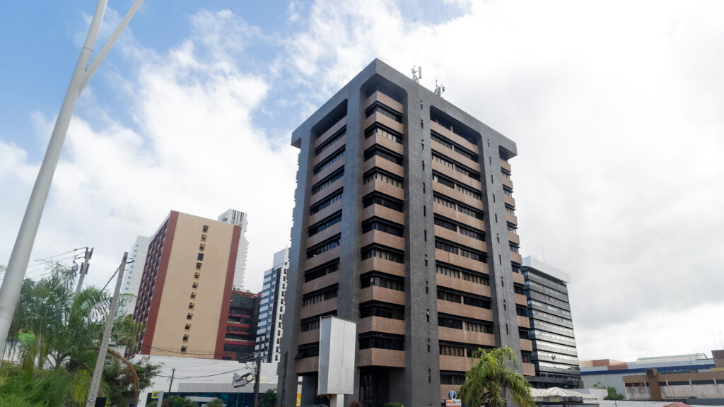 generadores electricos silenciosos